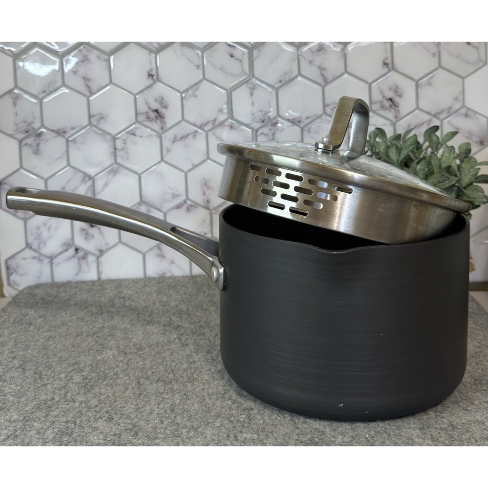 Calphalon Classic 2.5 Qt Hard Anodized Saucepan Gray 87025 Nonstick With Lid